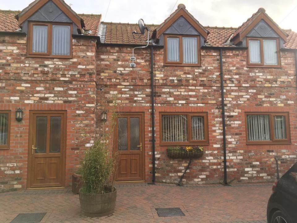 Albion Cottages Bridlington Exterior photo